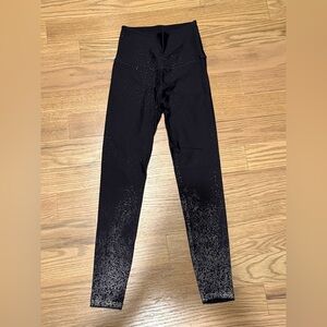Beyond Yoga Black and Silver High-Waisted Leggings